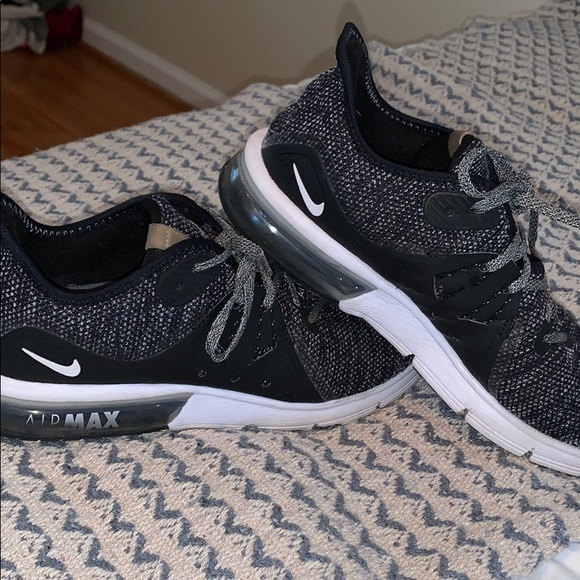 Nike air max element